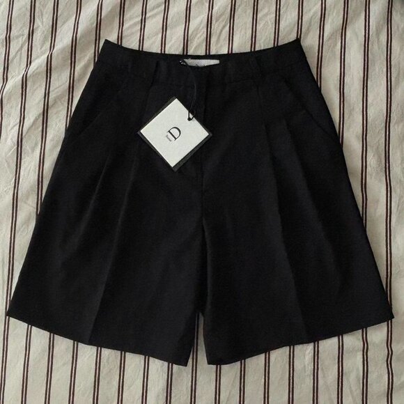 Dunst Black Bermuda Shorts - Picture 1 of 3